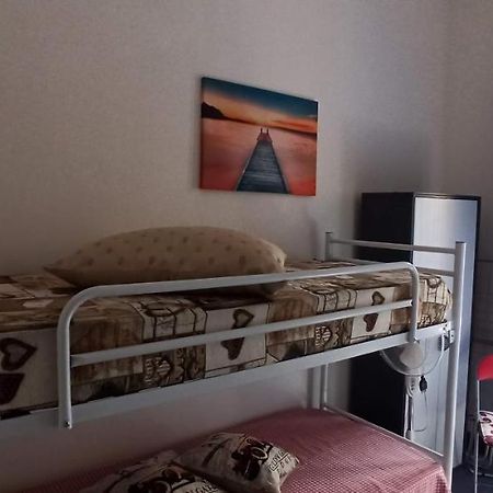 Bovio Guest House Кастелламмаре-дель-Гольфо Екстер'єр фото